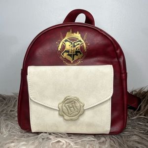 Harry Potter Hogwarts Draco Dragon Envelope Red Mini Backpack Purse NWT